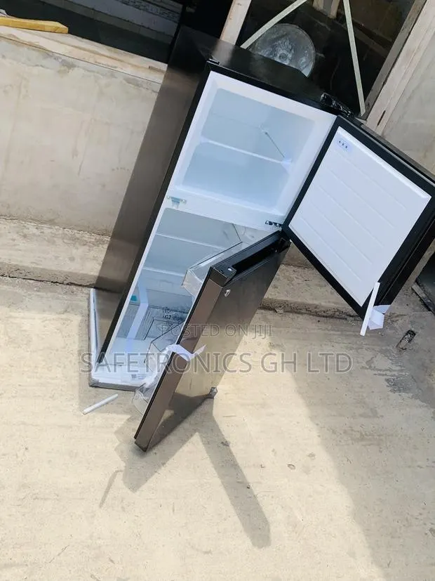 Elegant New Midea 187l Fridge, 127l Double Door Top Mount Freezer · Photo 1