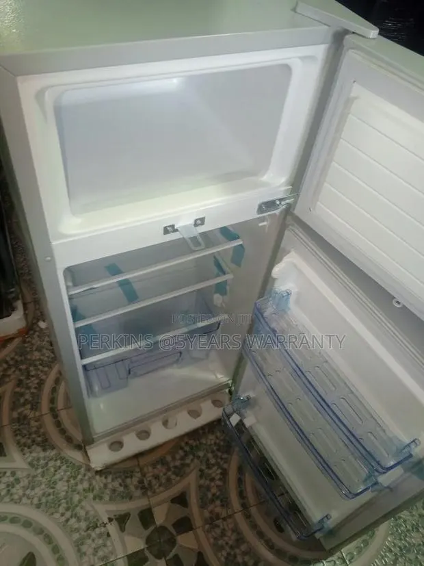 Westpool Refrigerator 95TM Better Cooling Refrigerator · Photo 1