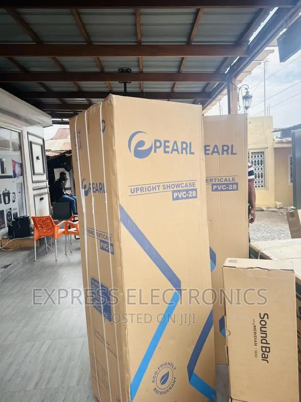 Water Tray Display Pearl PVC-28 Single Door · Photo 1