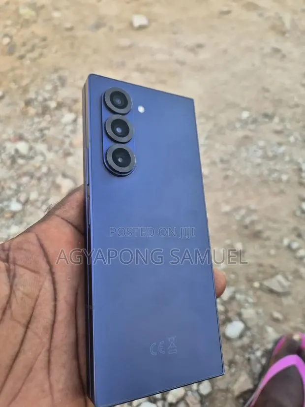 Samsung Galaxy Z Fold6 256 GB Blue · Photo 1