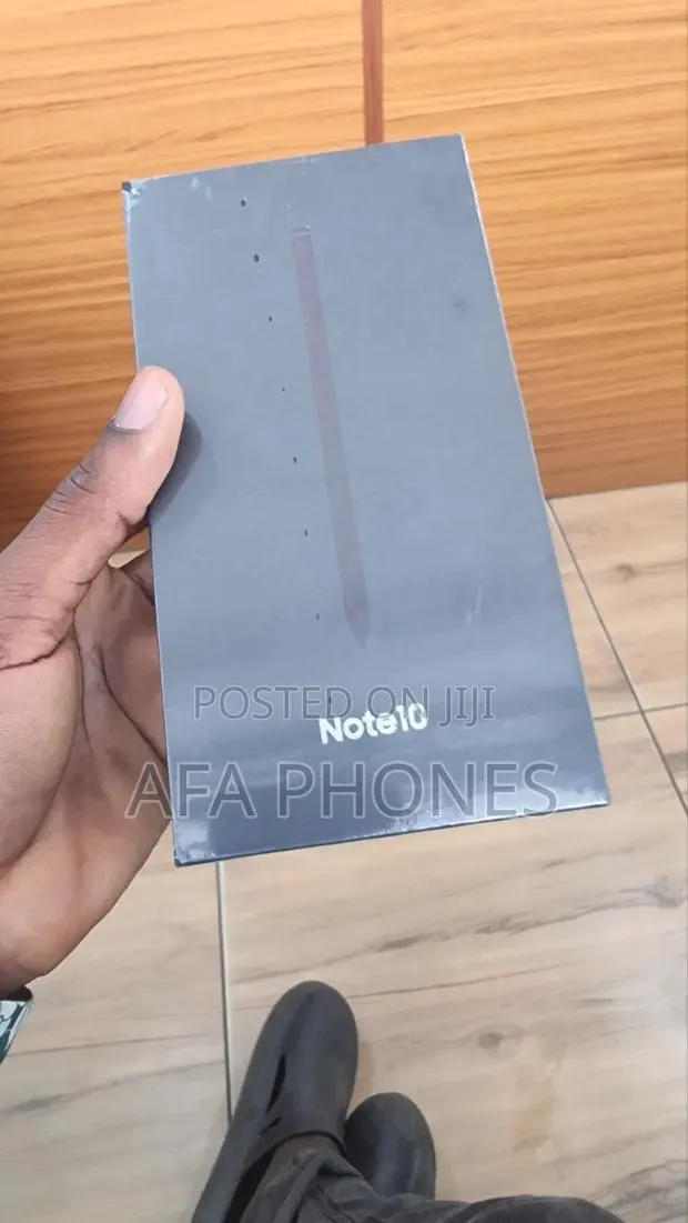 New Samsung Galaxy Note 10 5G 256 GB Black · Photo 1