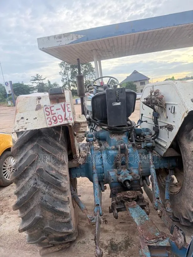 Ford Tractor 5000 · Photo 3