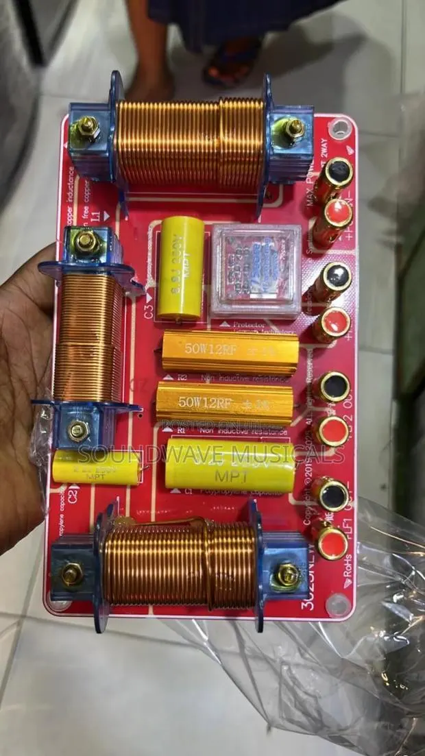 Speaker Crossover Available 3 Way · Photo 1