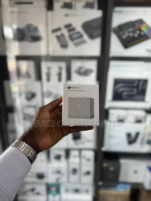 Dji Mini 3 Pro Two Way Charging Hub · Photo 1