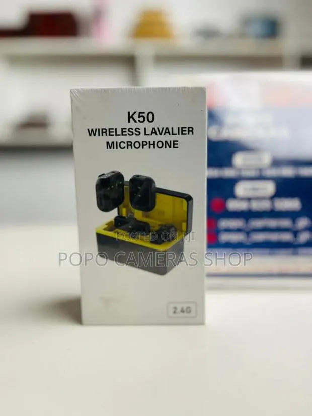 Professional Wireless Lapel Microphone · Photo 1