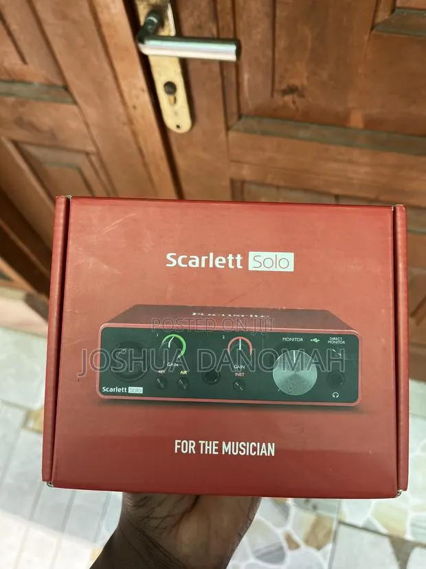 Focusrite Scarlett Solo 3rd Gen USB Audio Interface · Photo 1