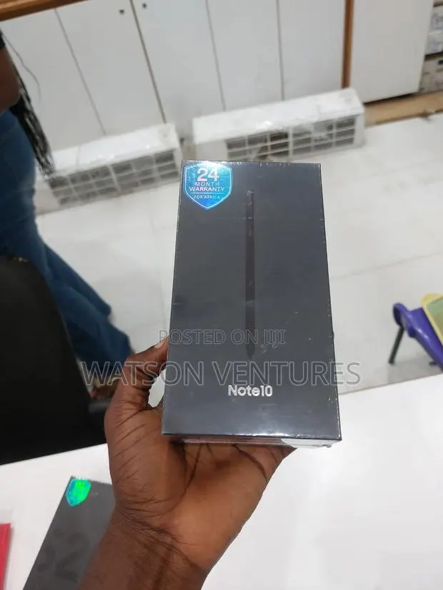 New Samsung Galaxy Note 10 5G 256 GB Black · Photo 1