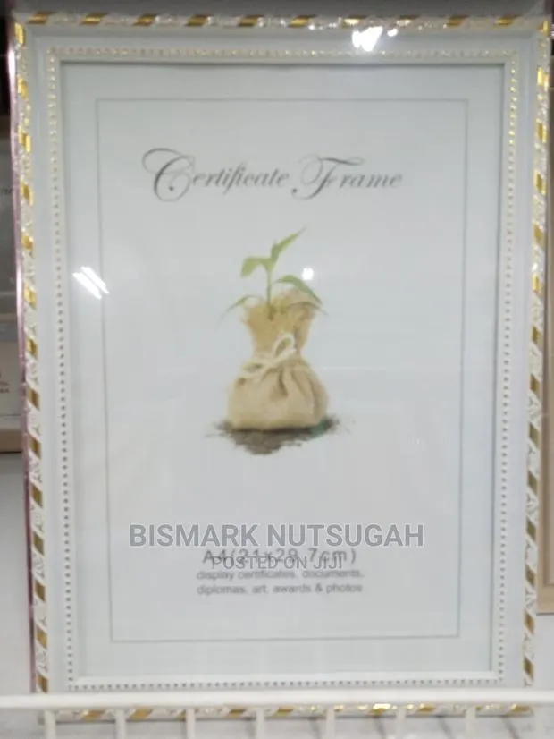 A4 Picture Frame for Sale · Photo 1