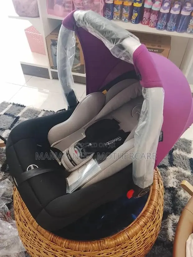 Baby Car Seat/Carrycot/Carrier · Photo 1