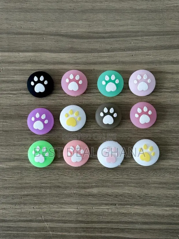 Nintendo Switch Thumb Grips · Photo 1