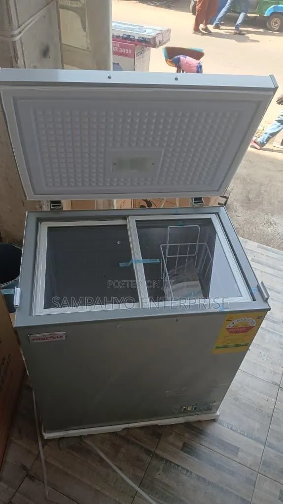 Deep Freezer · Photo 1