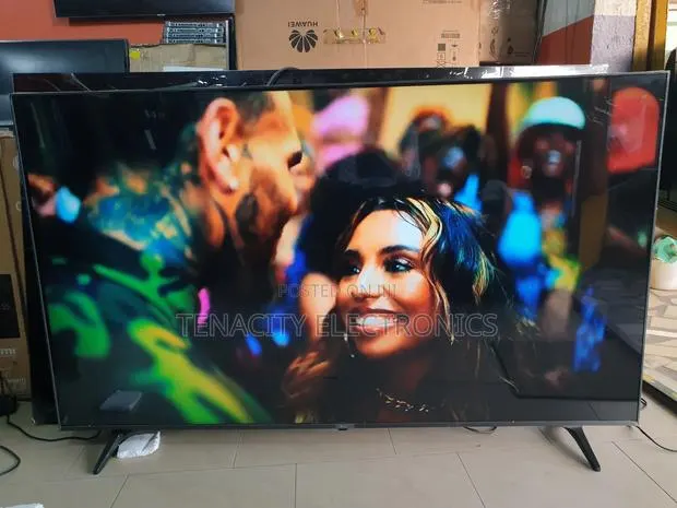 65"Lg Uhd HDR Edgeless Smart Satellite Tv · Photo 1