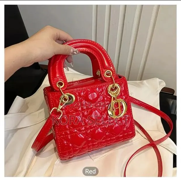 Women's Handbag · Photo 1