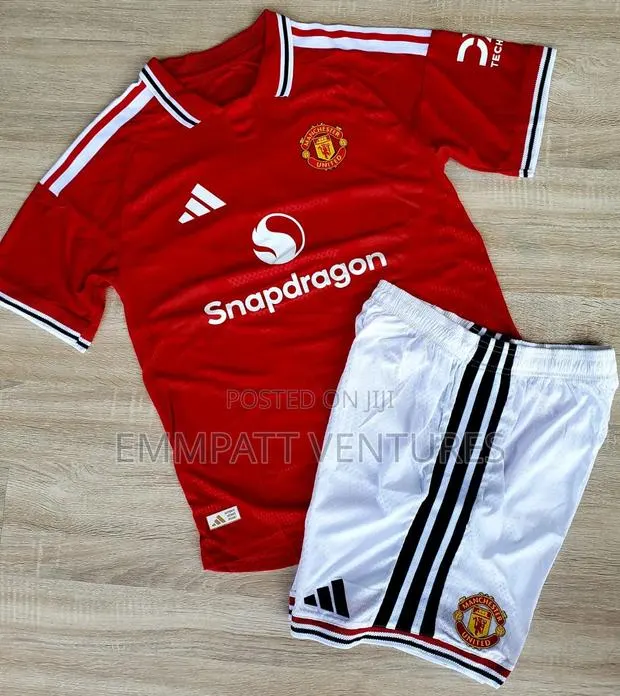 Kids Club Jersey Top Down · Photo 1