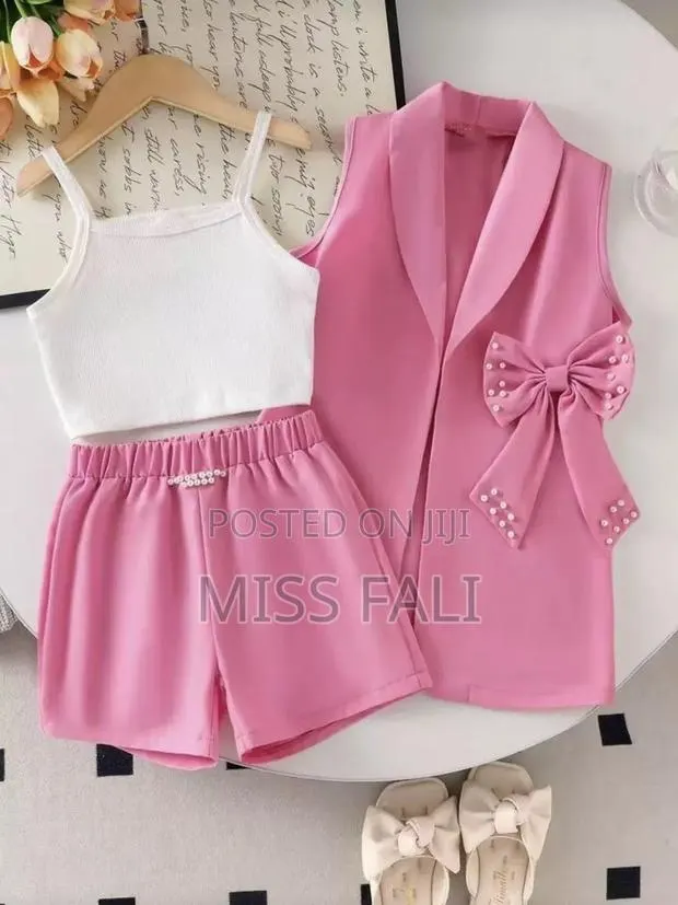 Pretty Pink Bow Set · Photo 3