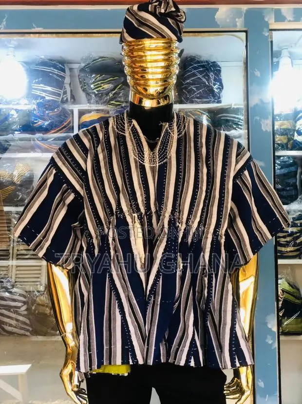 Premium Ghanaian Fugu Smock Tailored Executive Finish · Photo 1