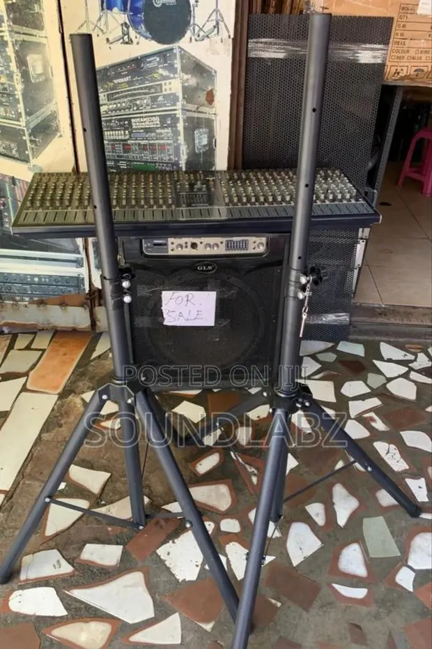 Professional Pair of Speaker Stand · Photo 1
