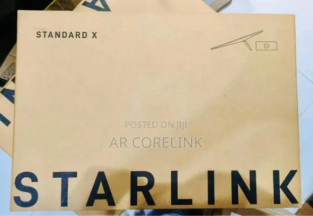 Starlink Standard 4 X Kit UTA-232 Satellite Internet System · Photo 1