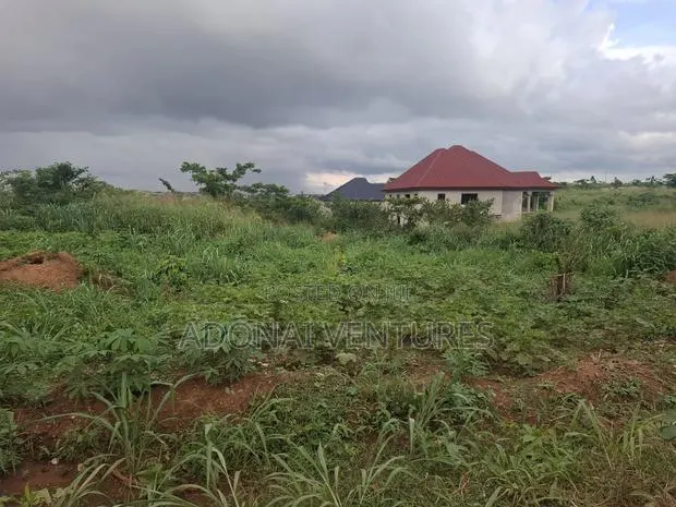 Full Plot of Land for Sale in Sokoban Ampabame · Photo 1