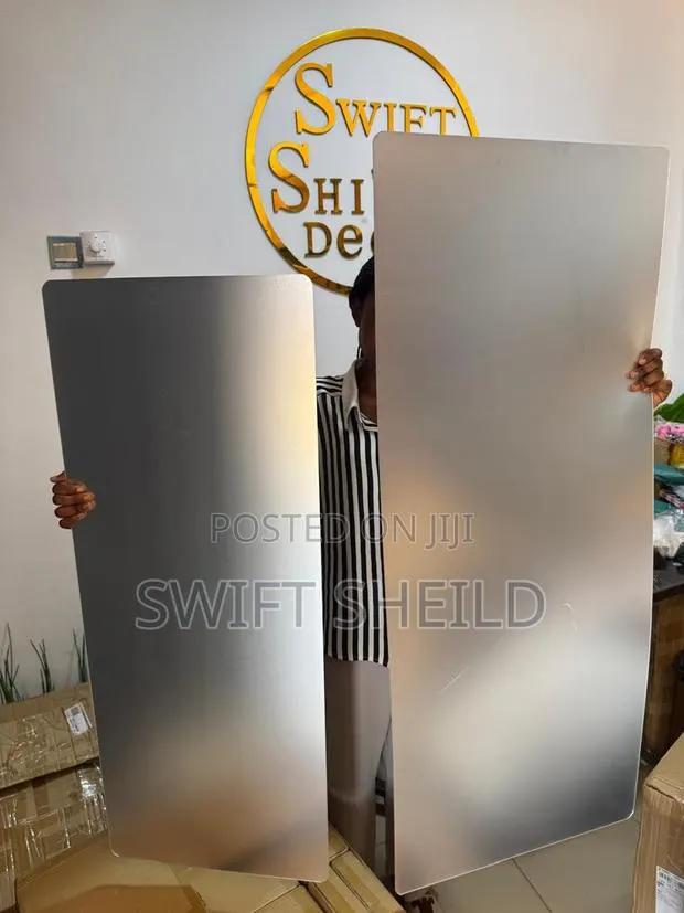 Full Body Acrylic Mirror 100x40(140) and 120x 50(180) · Photo 1
