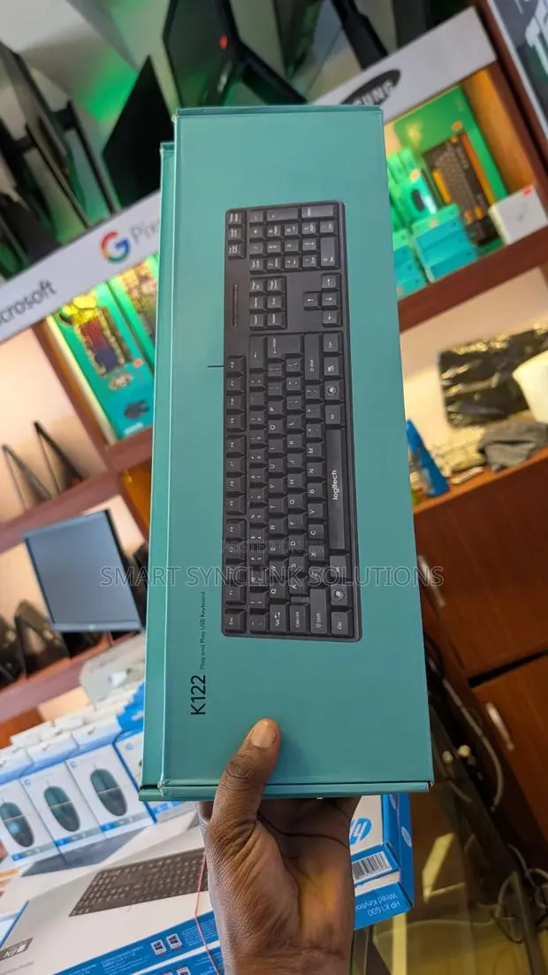 Logitech Keyboard in Stock · Photo 1