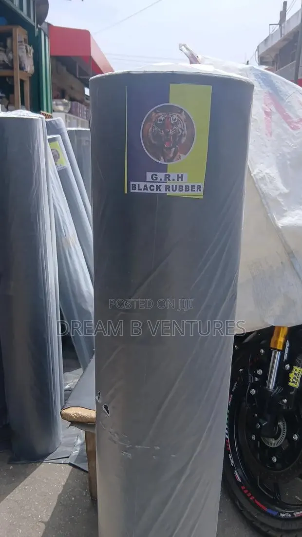 A Damp-Proof Membrane,Black Rubber Big Sizes. · Photo 1