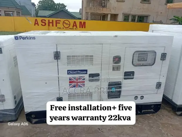 Easy Mobile 22kva Perkins Diesel Silent 22kva Uk Generator · Photo 1
