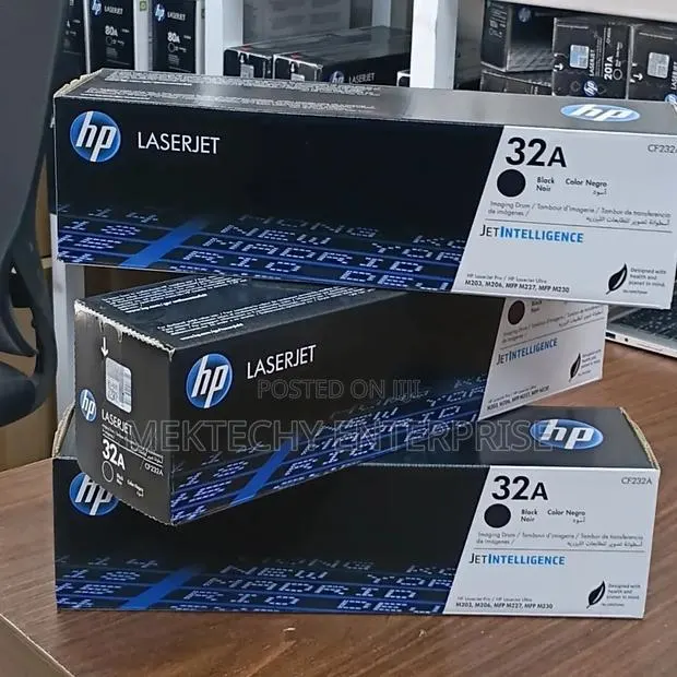 HP 32a Toner · Photo 1