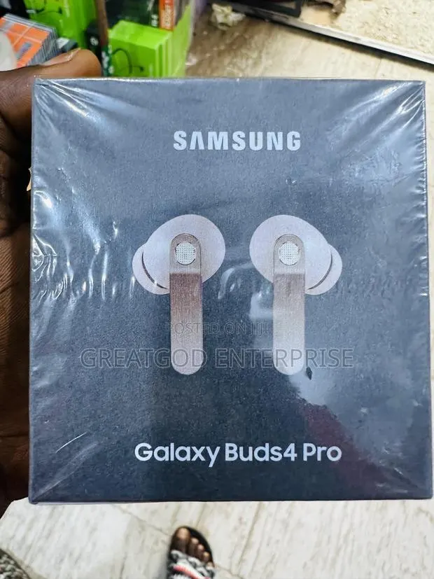 Samsung Galaxy Buds4 Pro · Photo 1