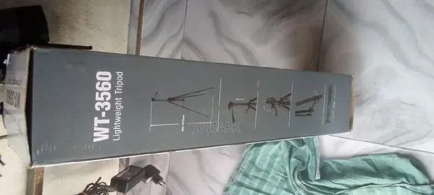 Tripod Stand Wt-3560 · Photo 1