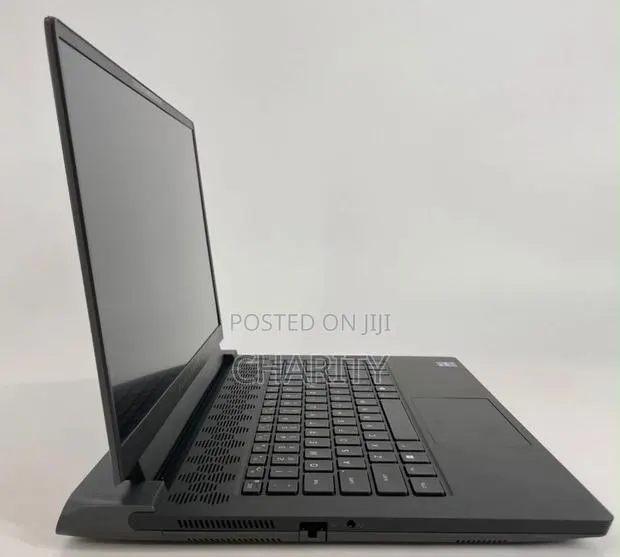 Laptop Alienware M15 32GB Intel Core i9 SSD 1T · Photo 1