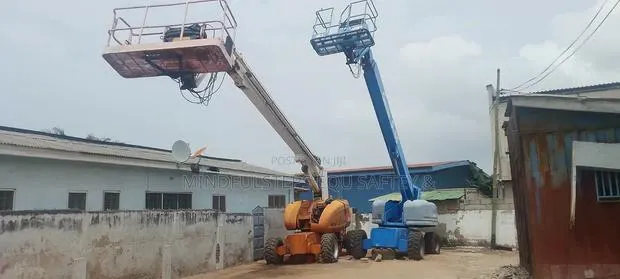 Manlift Available for Rent Any Height Available · Photo 1