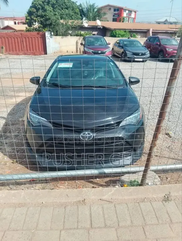 Toyota Corolla LE Eco (1.8L 4cyl 2A) 2019 Gray · Photo 1