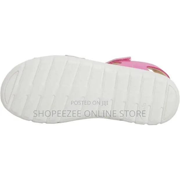 Clarks Junior Roam Shell Church Sandals /Toddler Party Shoes · Photo 3