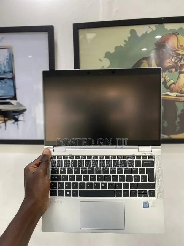 Laptop HP EliteBook x360 1030 G4 8GB Intel Core i5 SSD 256GB · Photo 1