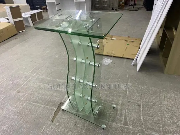 Class Pulpit · Photo 1