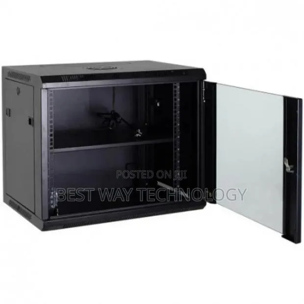12u Cabinet With Fan · Photo 1