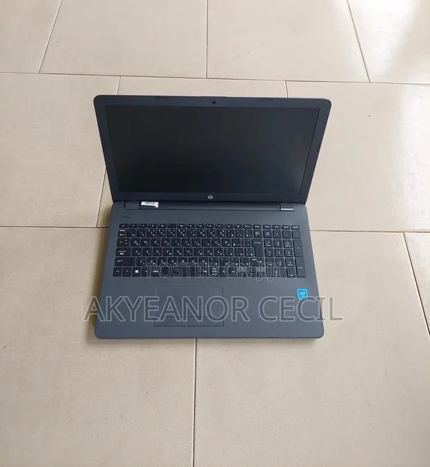 Laptop HP 250 G6 4GB Intel Celeron HDD 500GB · Photo 1