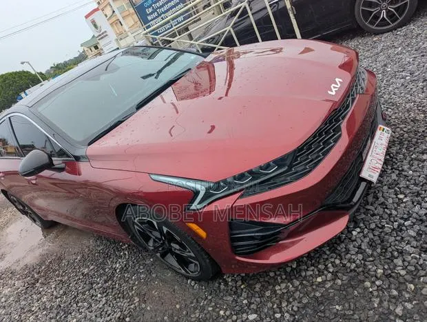 Kia K5 GT-Line 2022 Red · Photo 1