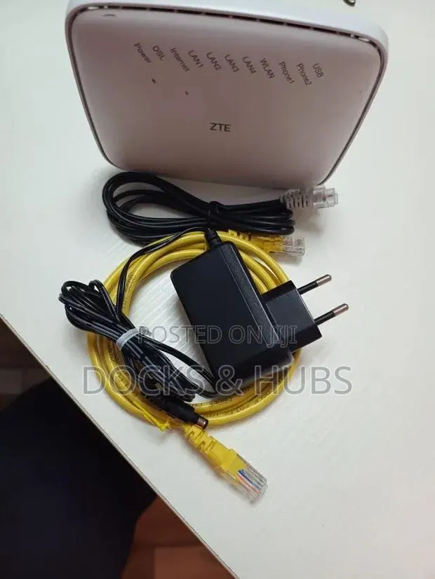 Zte ZXHN H267n Wireless Broadband Router · Photo 1
