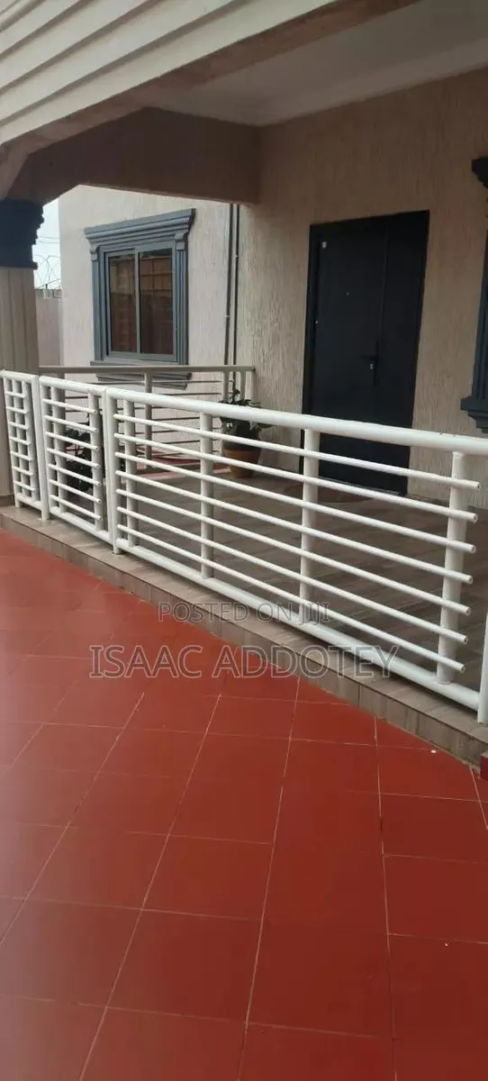 Furnished 2bdrm Apartment in Spintex Coastal, Baatsona Total for rent · Photo 1