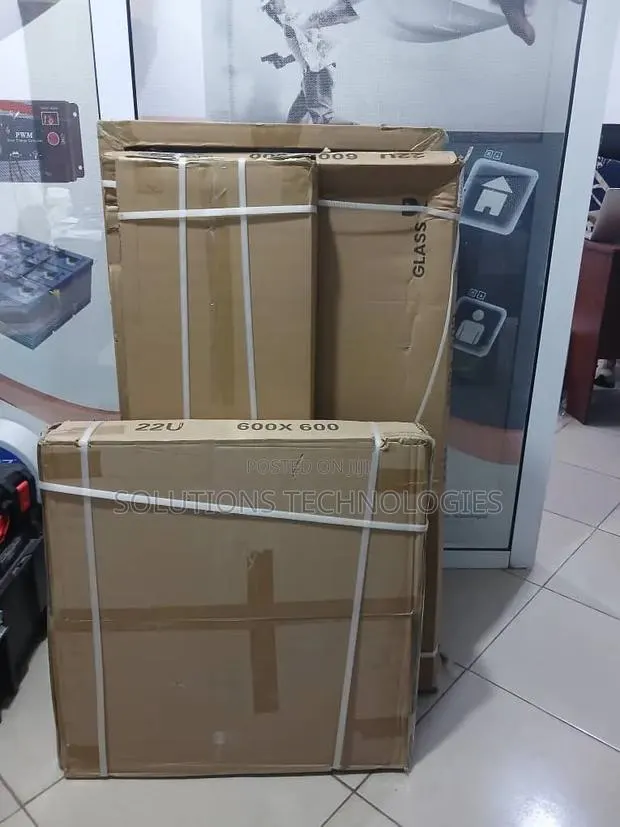 24U Rack (600*600*1200) · Photo 1