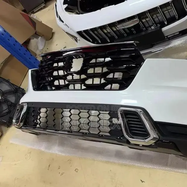 Honda CR-V 2024-2025 Front Bumper Kits · Photo 1