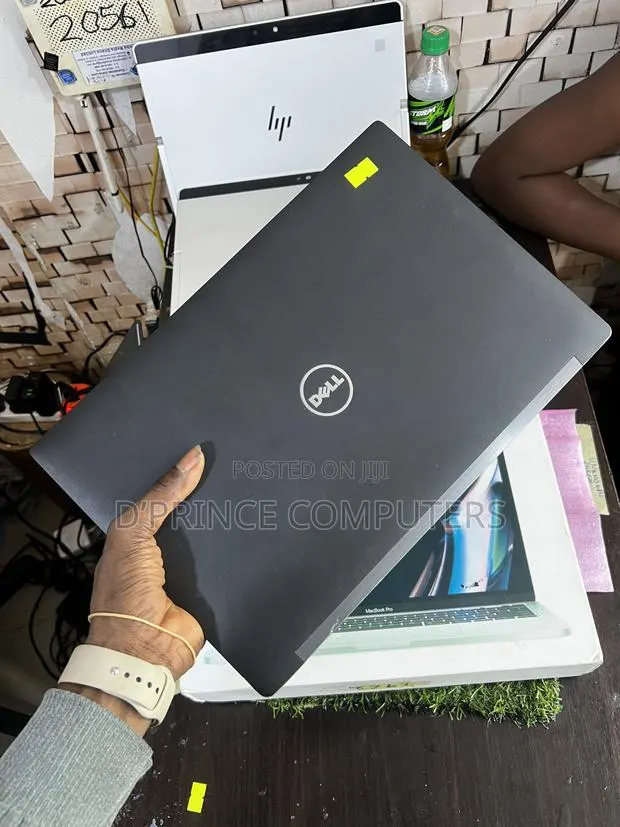 Laptop Dell Latitude 7480 8GB Intel Core i7 SSD 256GB · Photo 1
