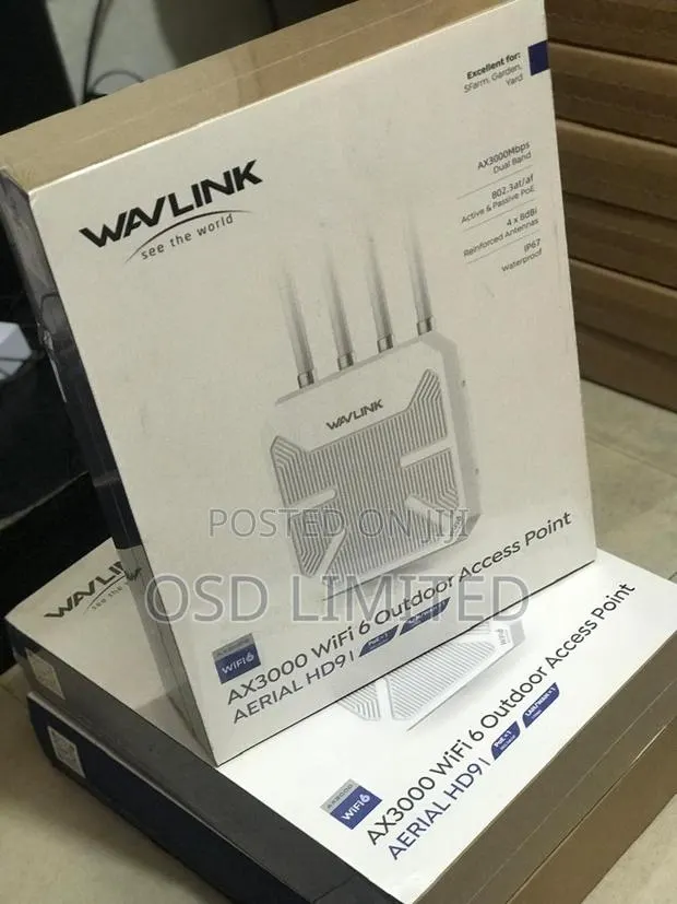 Wavlink 4-Antenna Long-Range Extender · Photo 1