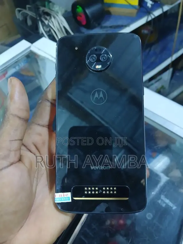 Motorola Moto Z3 64 GB Black · Photo 1
