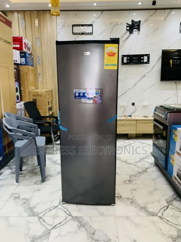 225L Pearl Upright Freezer PUF-370 Multi Air Flow Single Door · Photo 1