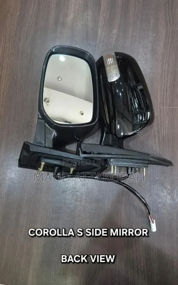 Toyota Corolla Side Mirrror · Photo 1