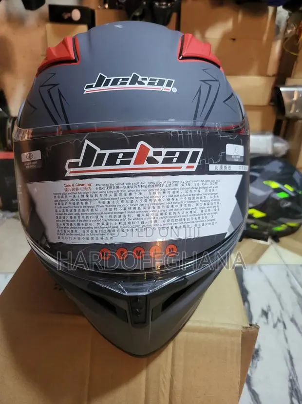 Jeikai Motorcycle Helmet With Bluetooth · Photo 1