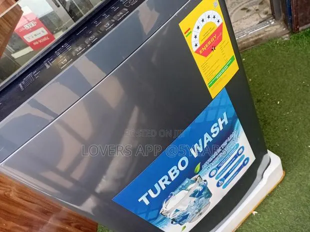 User-Friendly Automatic Washing Machine · Photo 1
